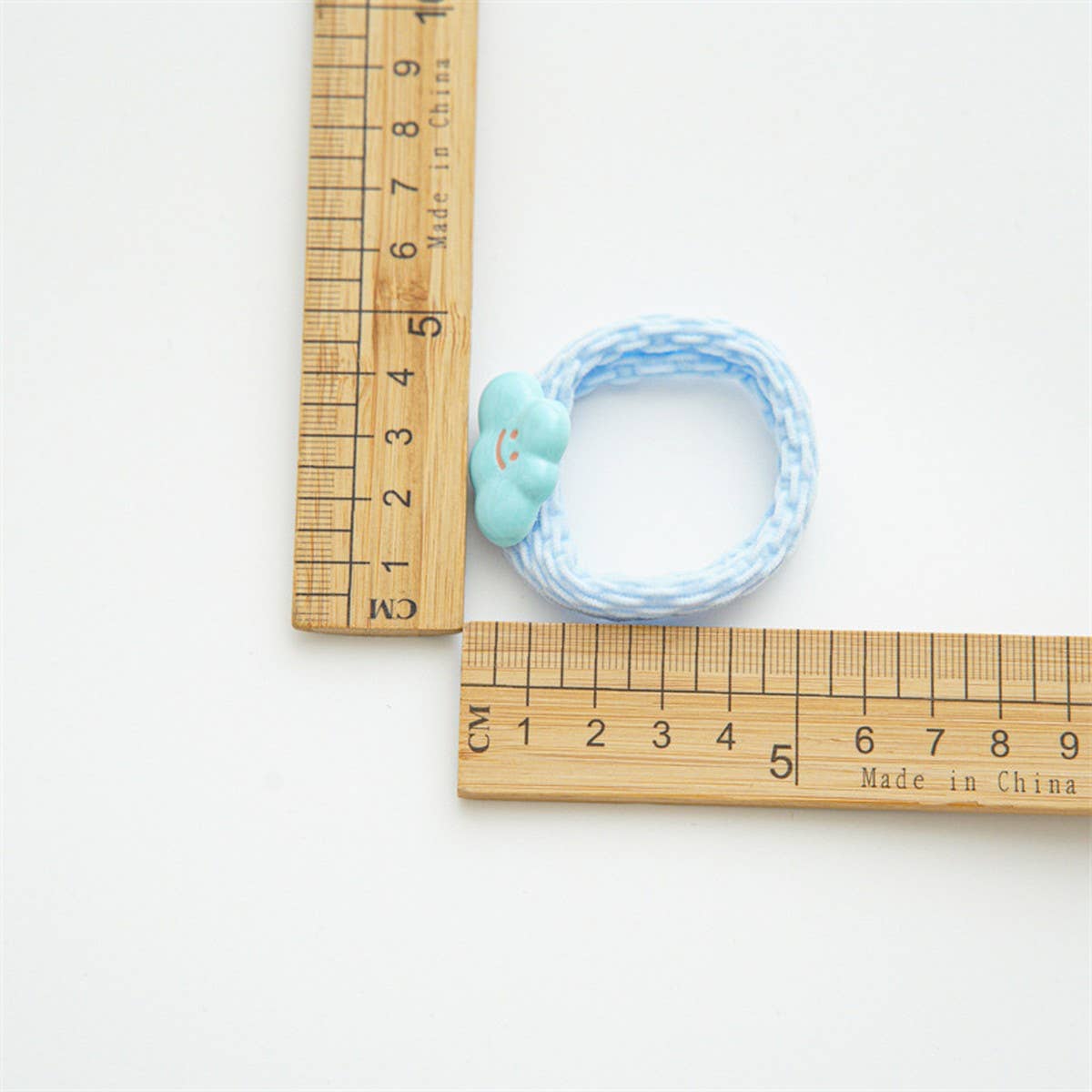 3-PACK OF GRADIENT COLOR HAIR TIES_CWAHA1132