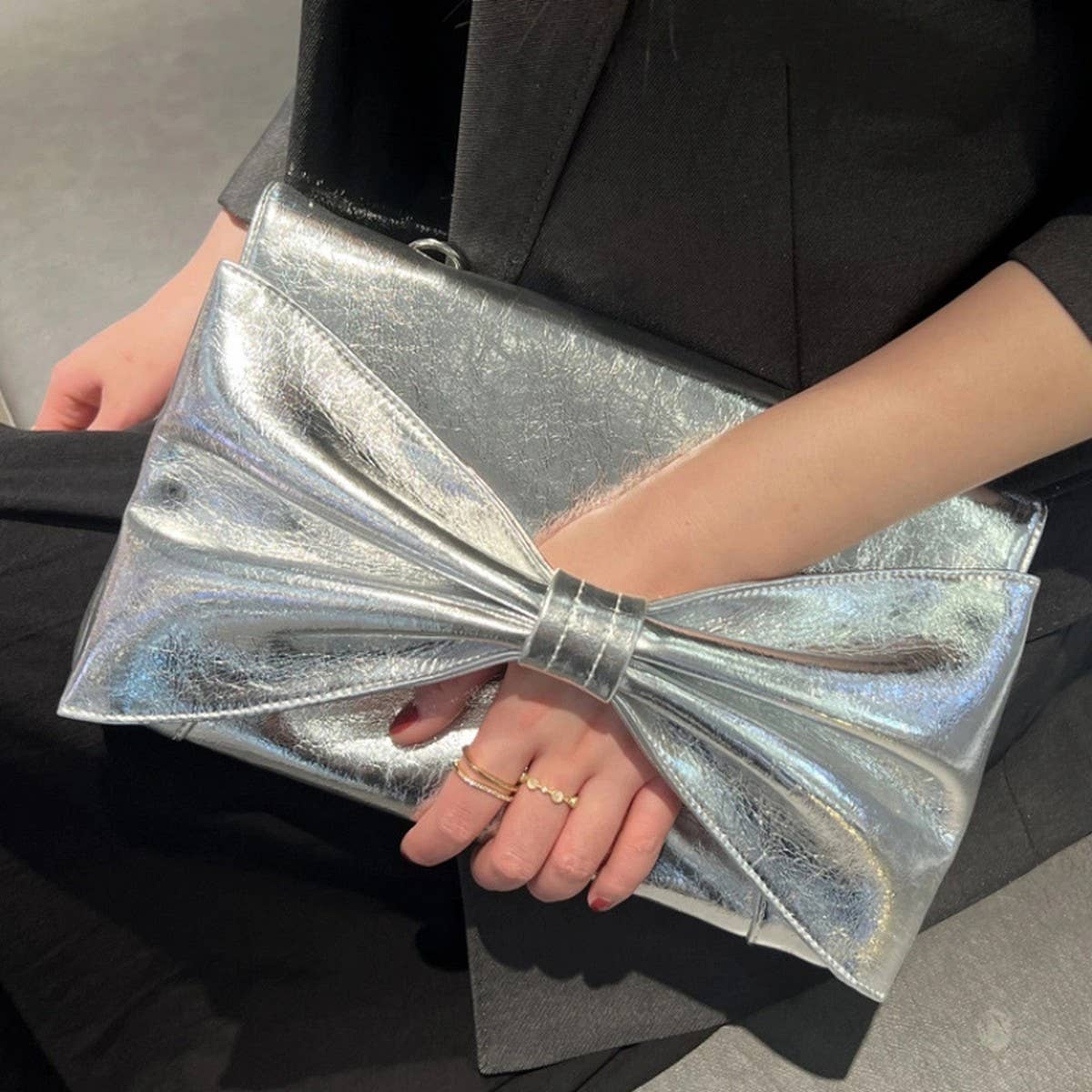 FASHIONABLE LARGE BOW EVENING CLUTCH BAG_CWAB2620