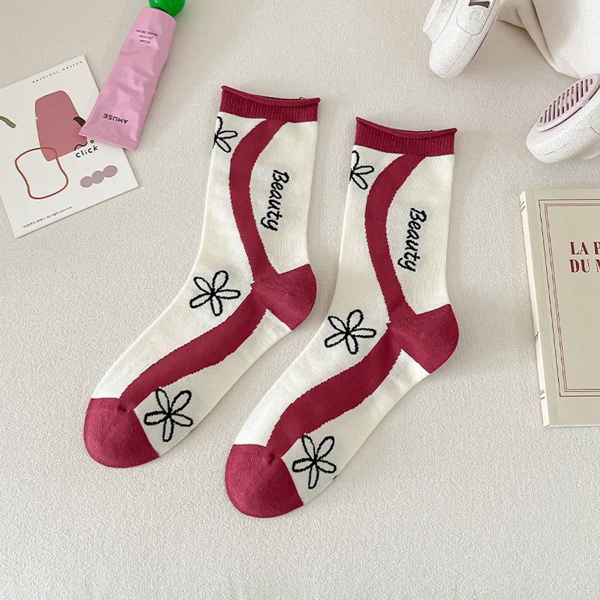 CUTE CARTOON PATTERN PURE COTTON MID-CALF SOCKS