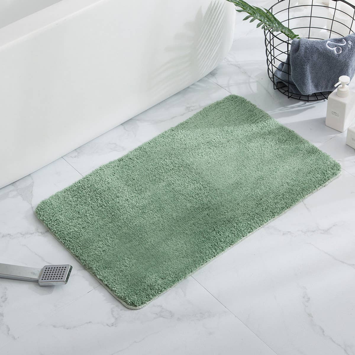 HOUSEHOLD NON-SLIP ABSORBENT BATHROOM MAT