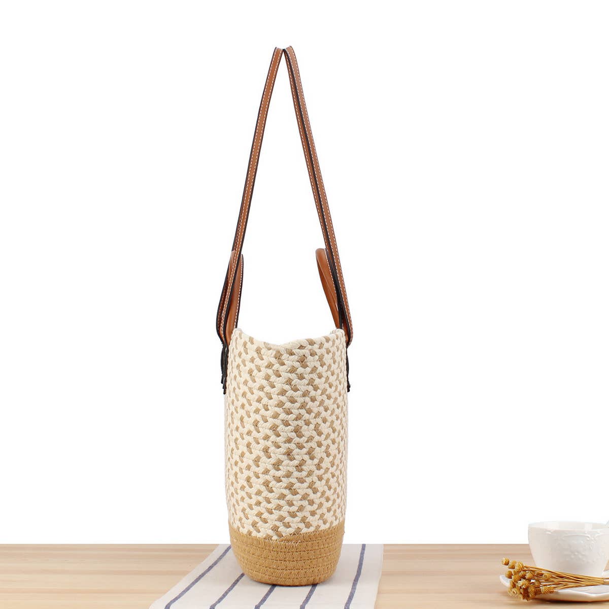 SIMPLE BOHEMIAN STYLE HANDWOVEN BAG_CWAB2108