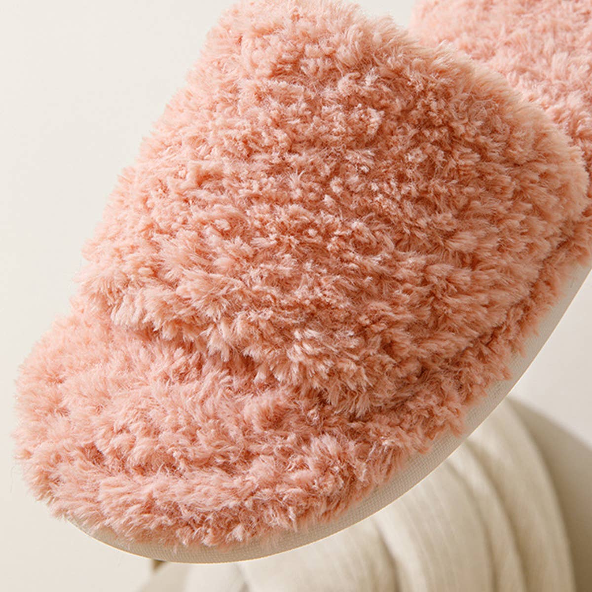 HOME SOLID COLOR CURLY COTTON SLIPPERS