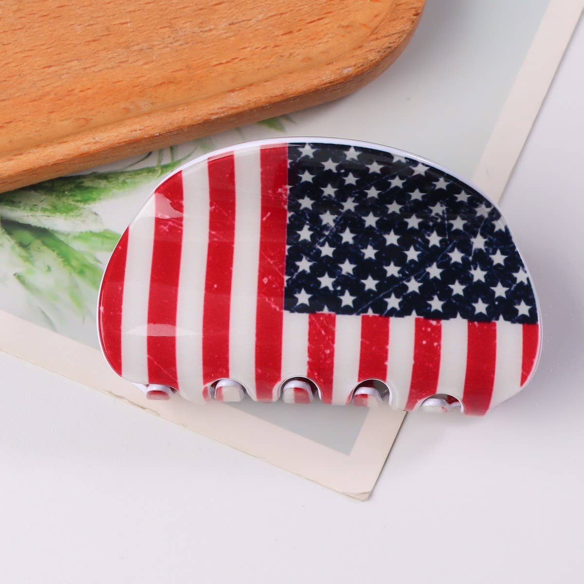 NEW SWEET AND VERSATILE HAIR CLIPS FOR JULY 4TH_CWAHA1270