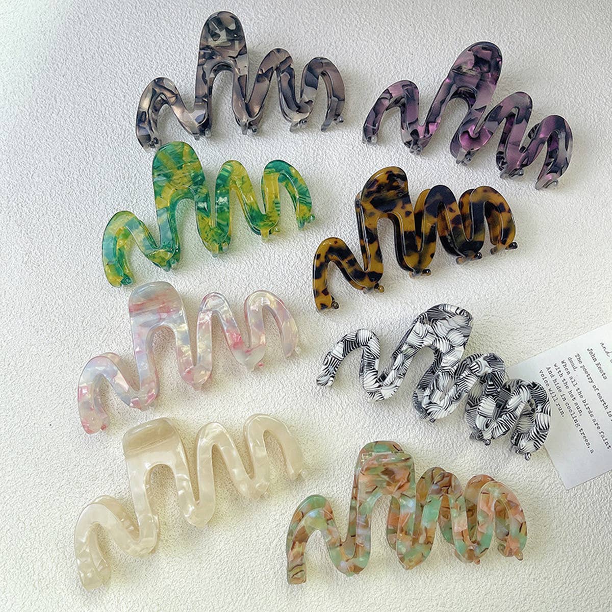 Wavy Hair Claw - Luxe Large Volume Shark Clip_CWAHA1337