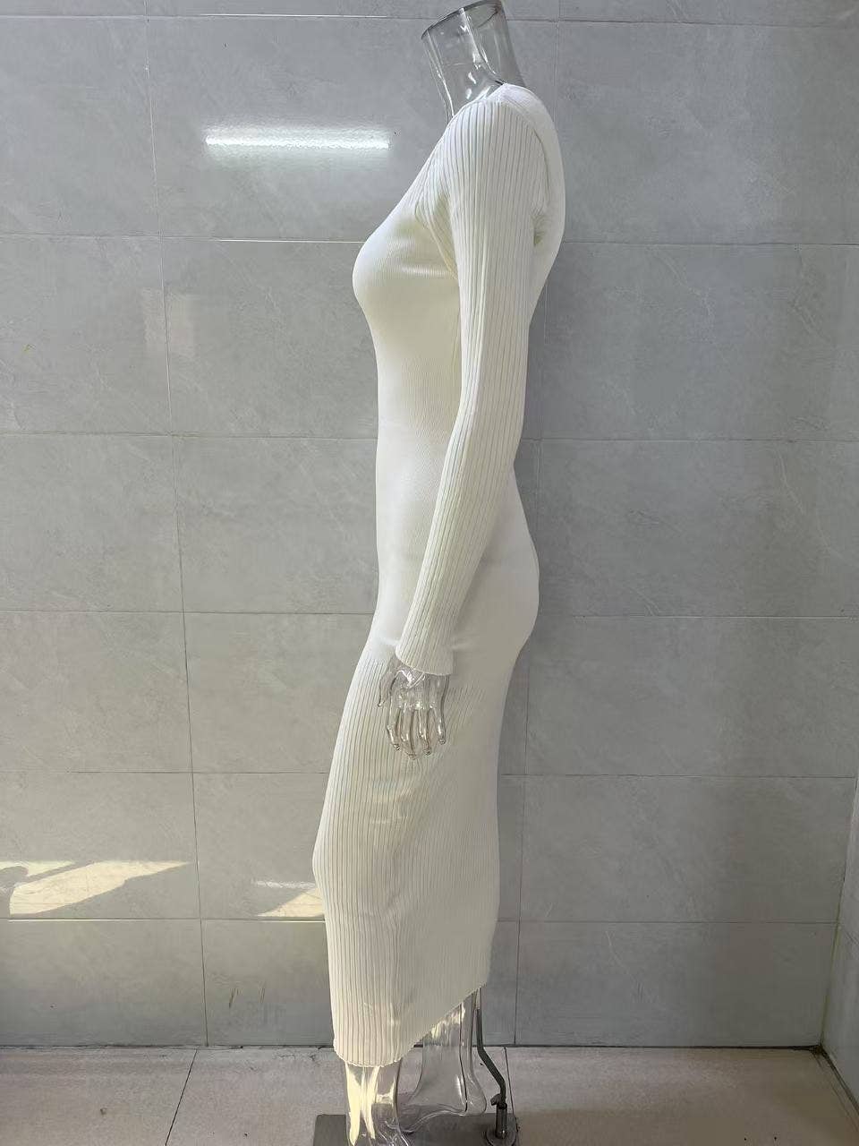 Round-neck pitted tight knitted dress