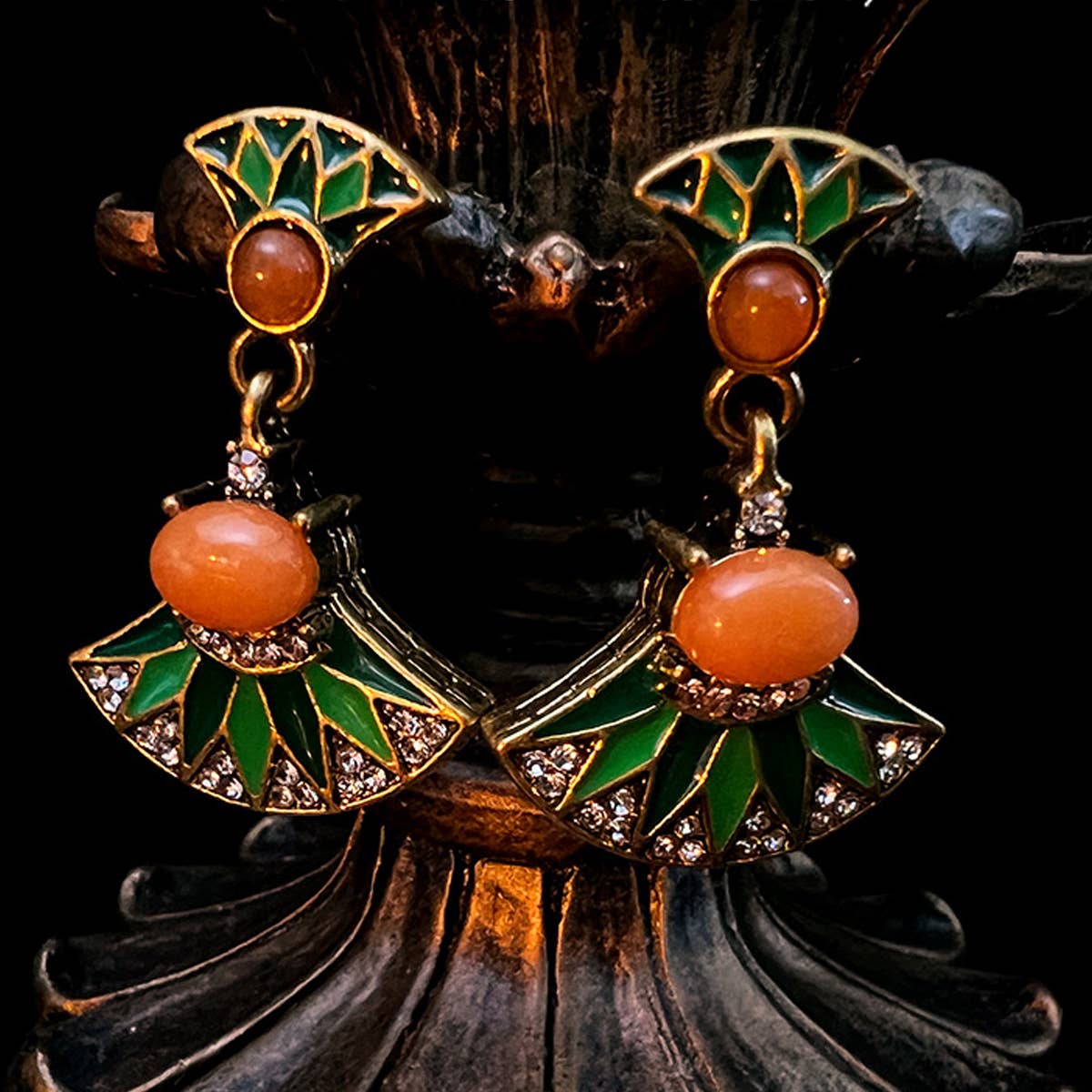 RETRO FAN-SHAPED EARRINGS_CWAJE1111