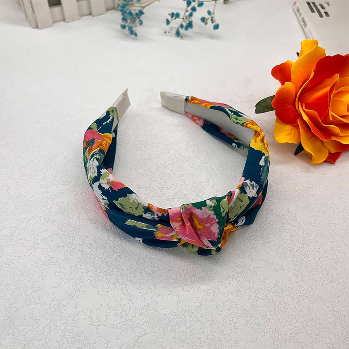 RETRO INK-SPLASHED FLOWER HEADBAND_CWAHA2584