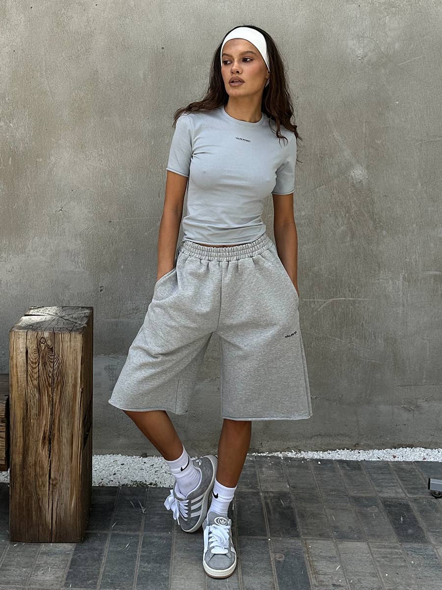 Loose and elastic waist five-inch sweatpants