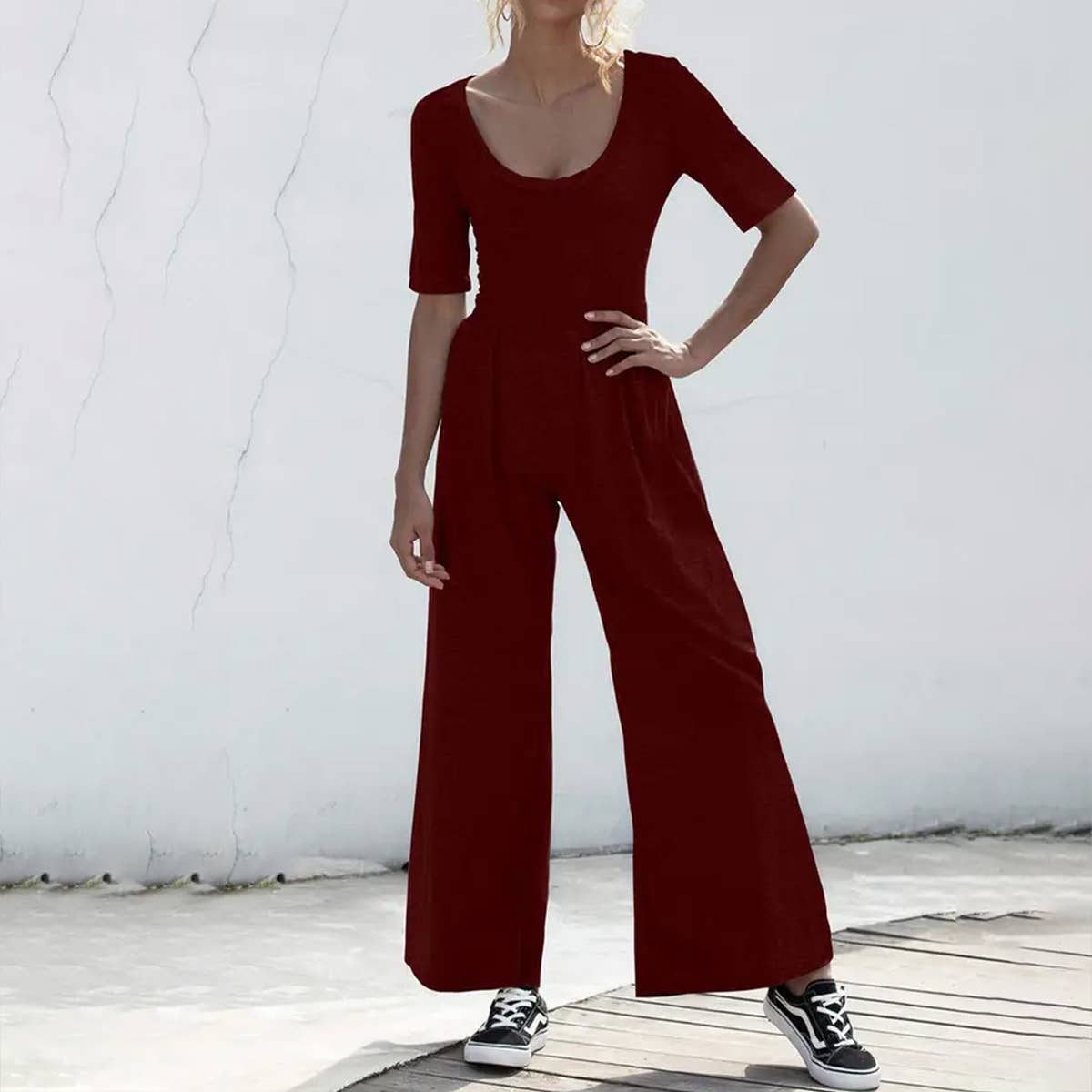 SOLID COLOR SHORT SLEEVED WIDE LEG LOOSE JUMPSUIT_CWSJS0428