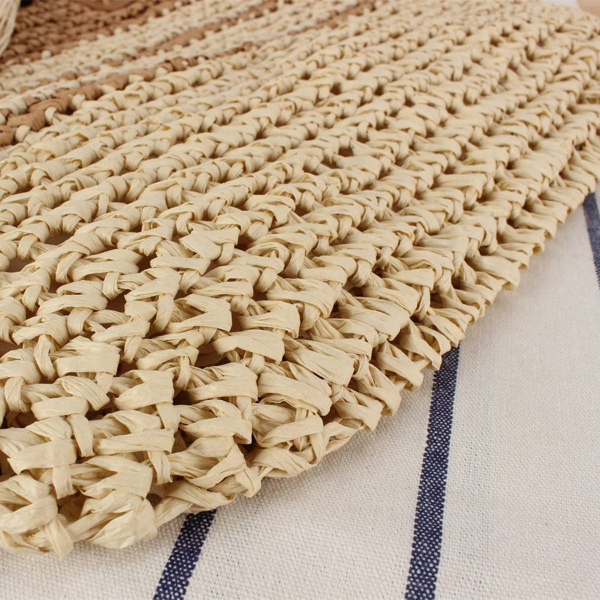 2024 NEW STYLE STRIPED ARMPIT STRAW BAG_CWAB2027