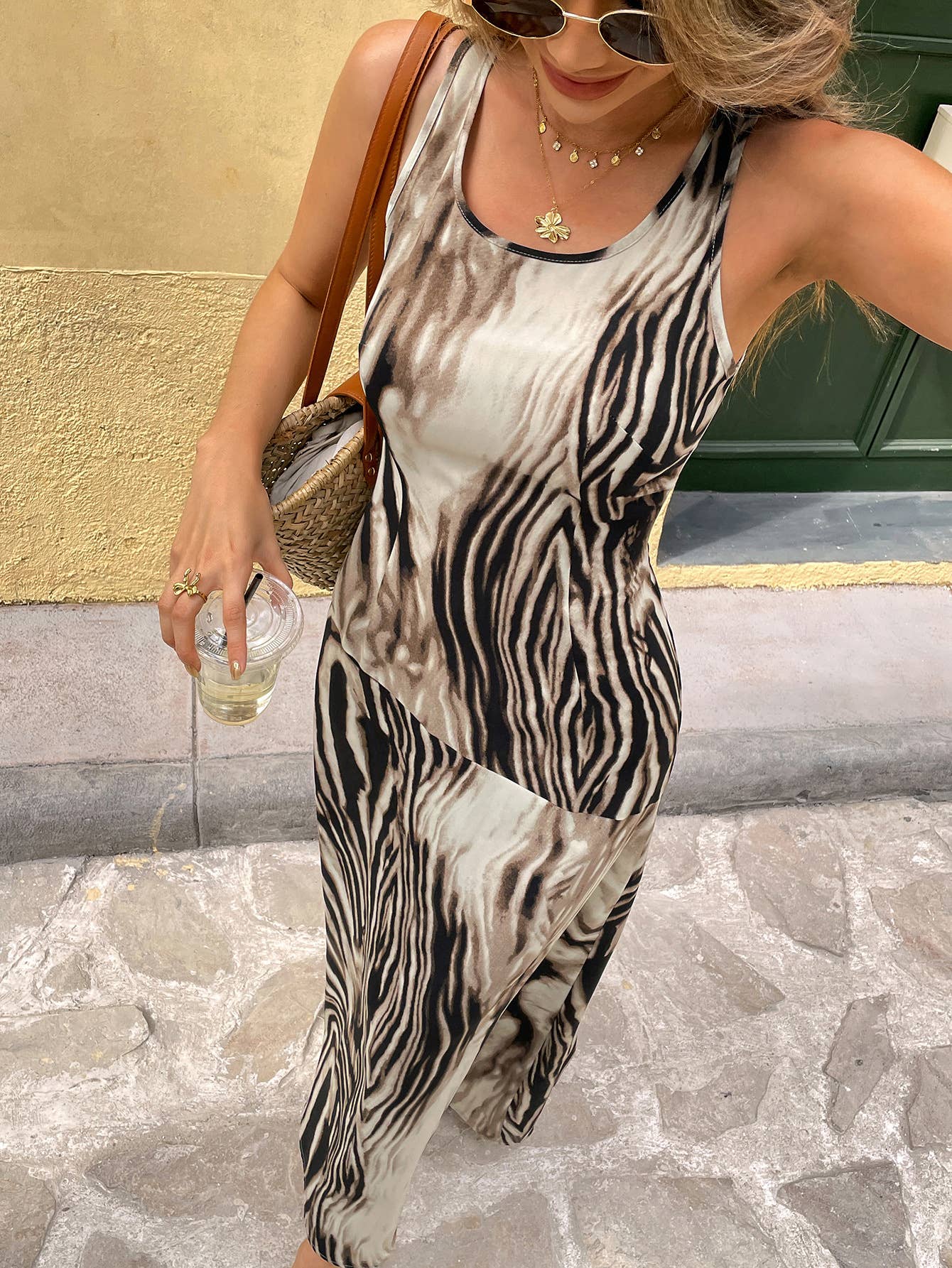 Women Boho Sleeveless Maxi Dress with Relaxed Fit