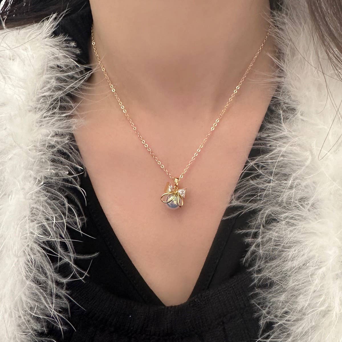 MERMAID PEARL BOW ZIRCON NECKLACE FOR WOMEN