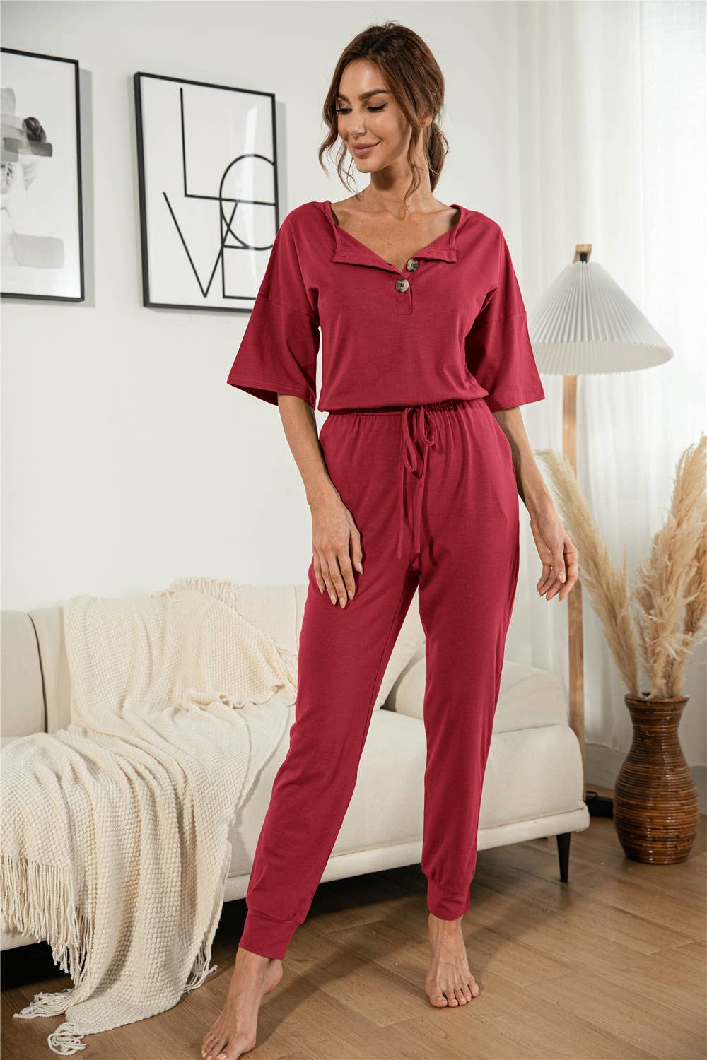 Sexy V-neck short-sleeved button-down jumpsuit