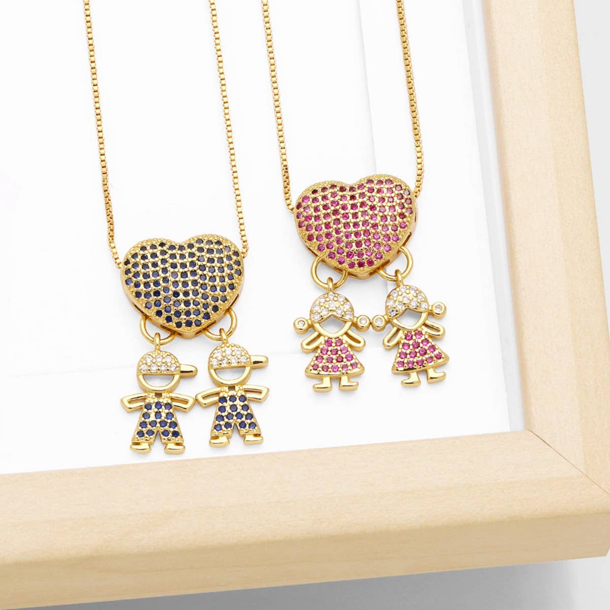 SIMPLE BOYS AND GIRL GOOD FRIENDS PENDANT NECKLACE_CWAJE0891