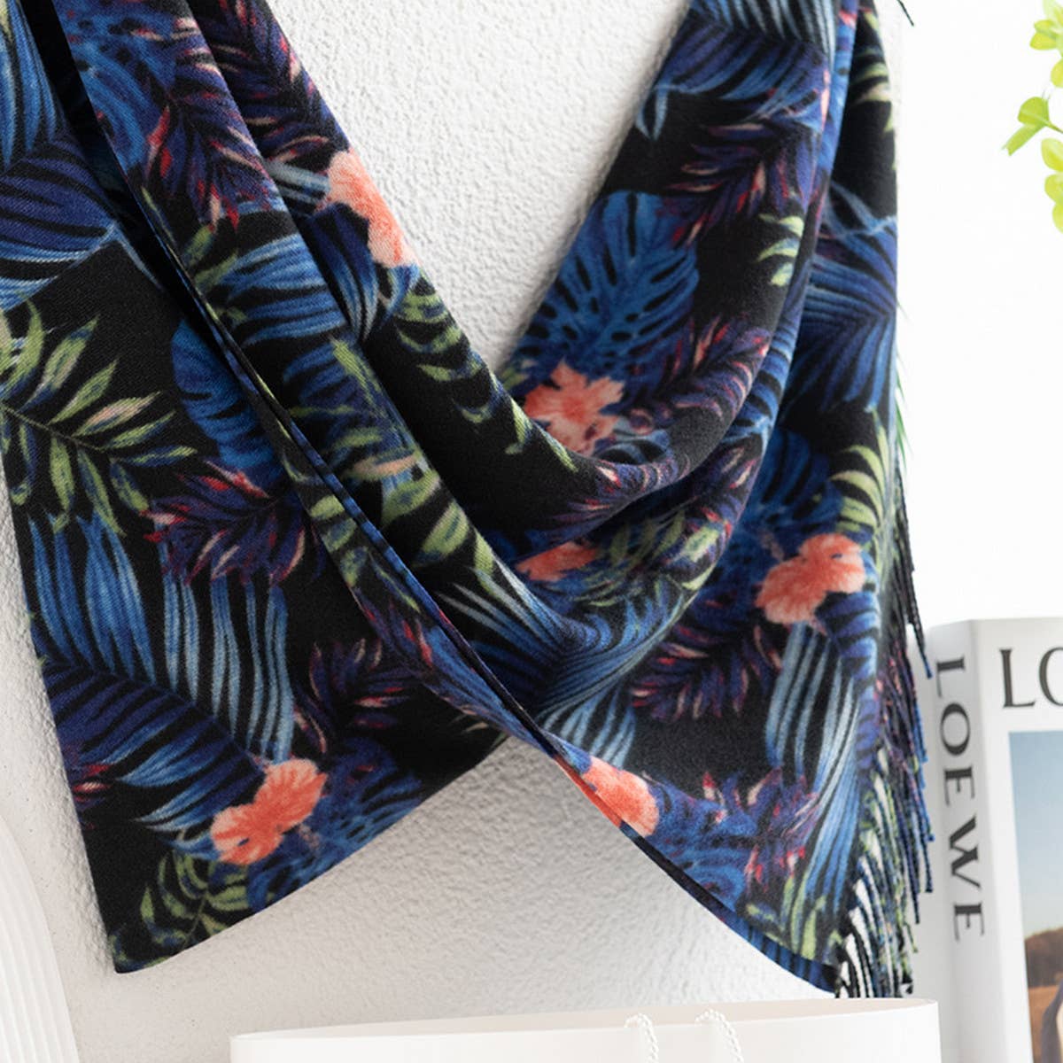 Print Scarf-Soft Blue Black Winter Wrap for Women_CWASC0919