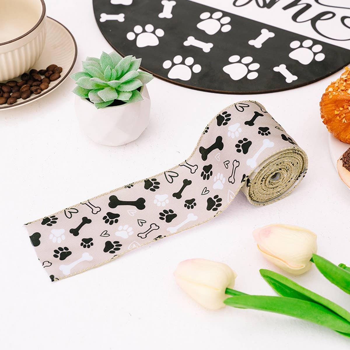 CWMM10211_DOG PAW PRINT RIBBON 5 YARDS BONE PET DIY BOWS
