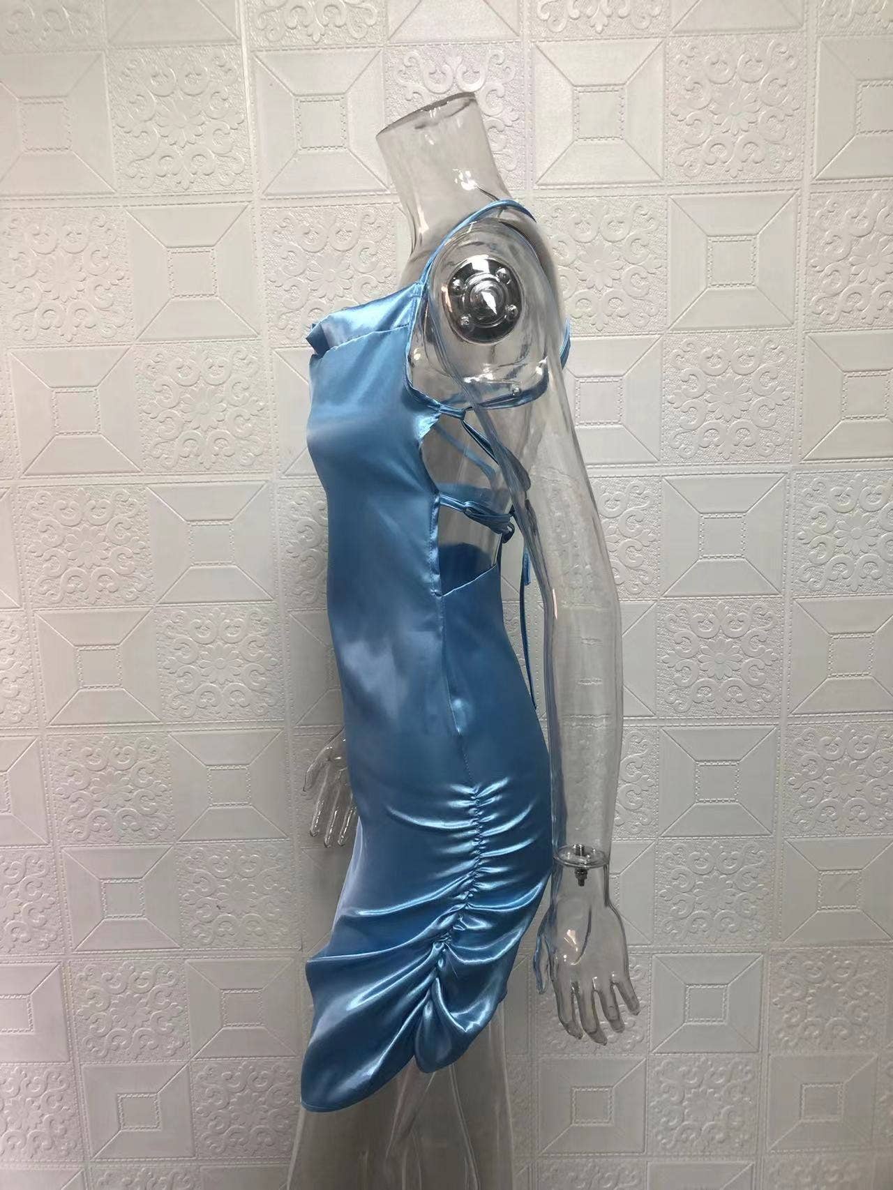 Sexy Sleeveless Tie-Back Solid Color Dress