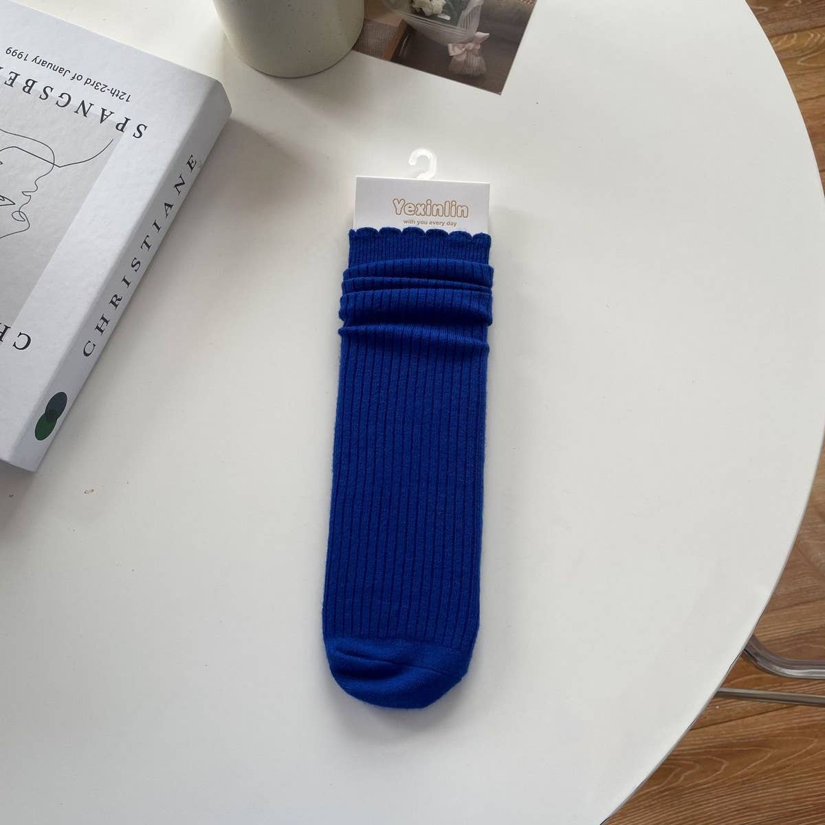 WOMEN'S SOLID COLOR CASHMERE LACE MID-CALF SOCKS