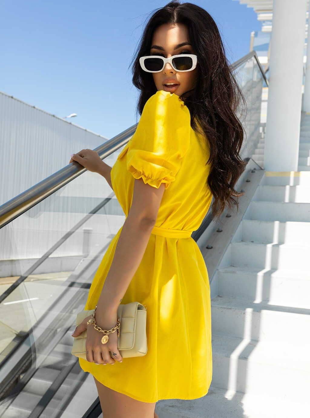 SIMPLE SHIRTDRESS WITH SHORT SLEEVE LAPEL AND BELT