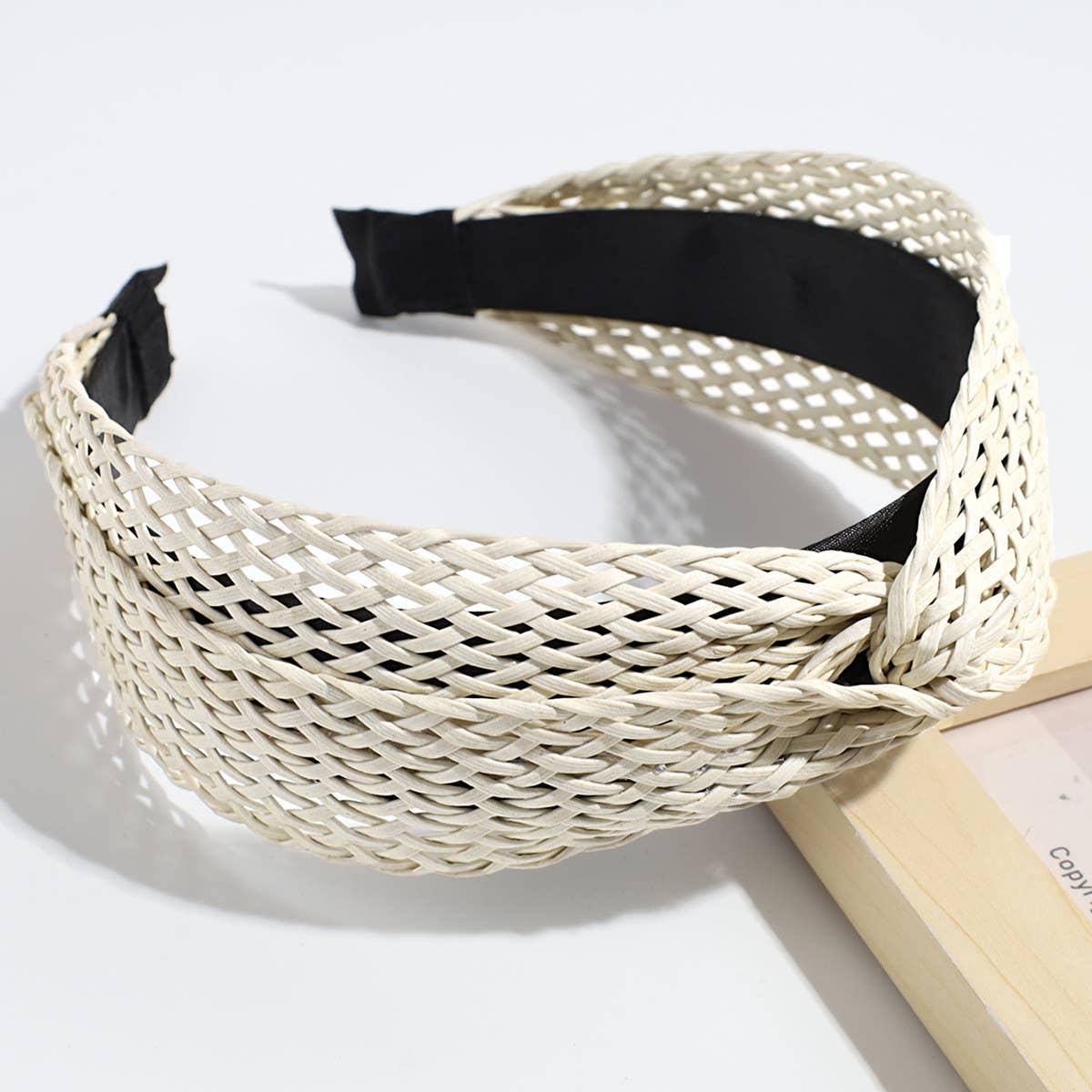 SIMPLE KNOTTED BRAIDED HEADBAND_CWAHA2210
