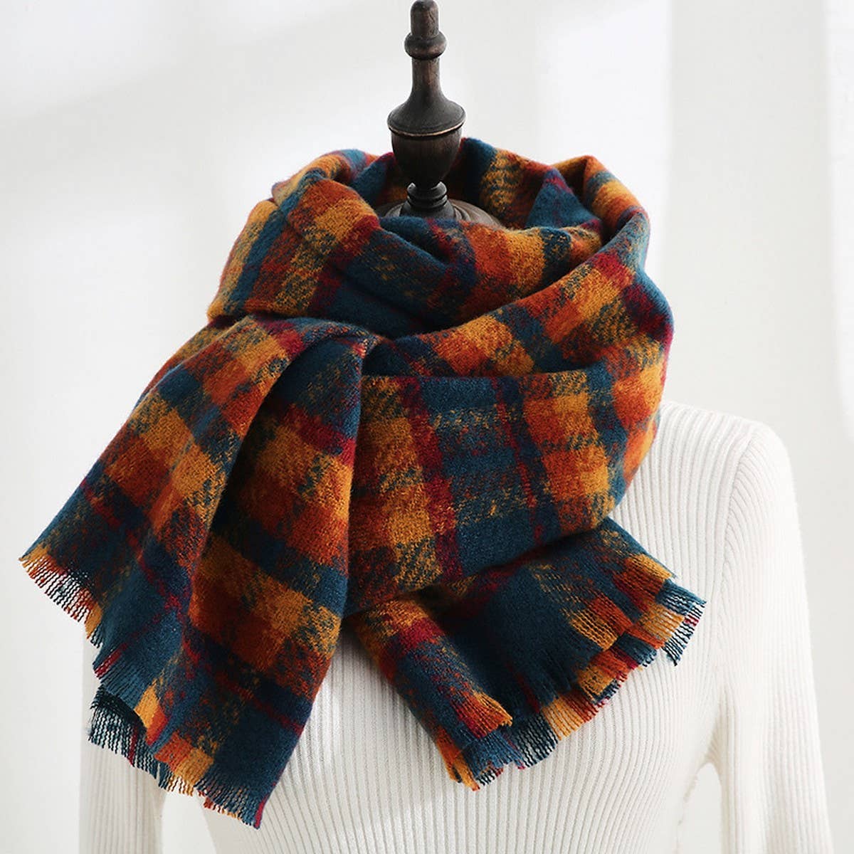 SWEET AND FASHIONABLE PLAID SCARF FOR WOMEN