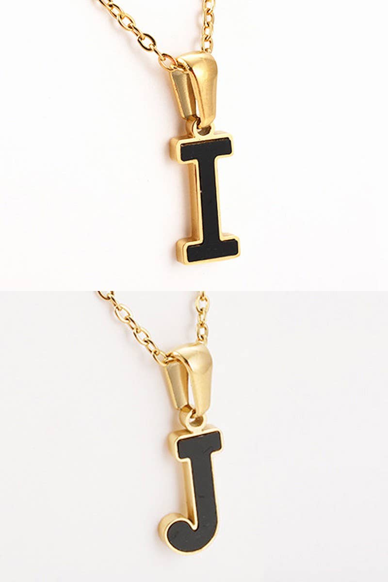 ALPHABET INITIAL PENDANT NECKLACE_CWAJE218