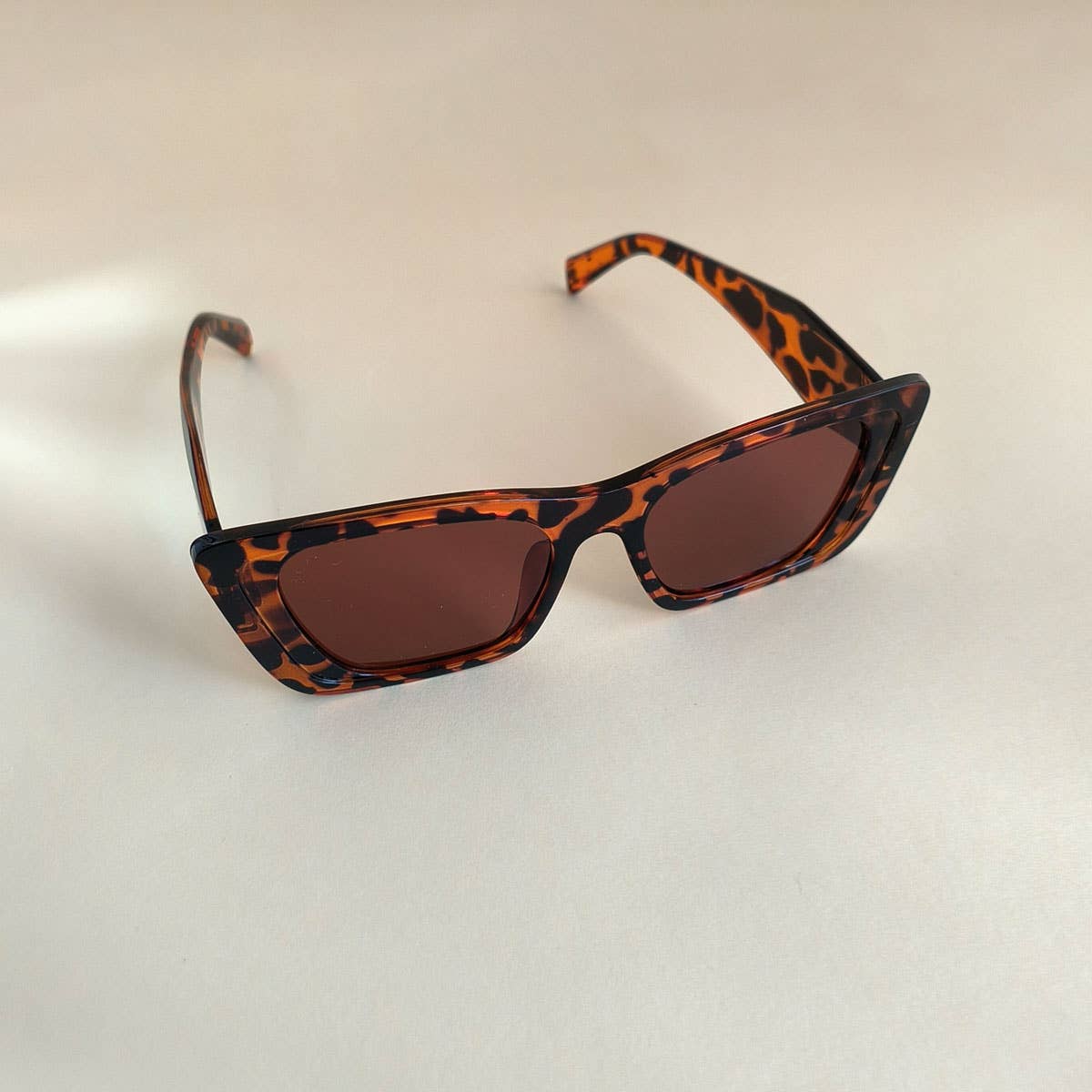 EUROPEAN AND AMERICAN SQUARE SUNGLASSES_CWASG0117
