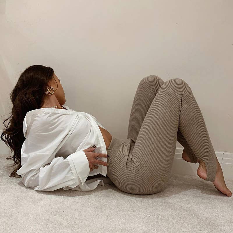 SLIM-FIT YOGA PANTS STOMPING TIGHT SWEATPANTS