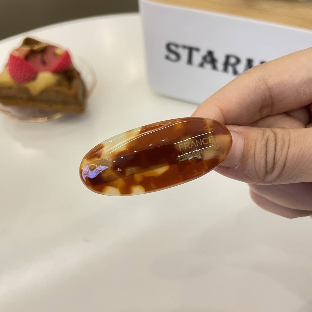 CWAHA4442_TEMPERAMENT SWEET RETRO OVAL SIMPLE HAIRPIN