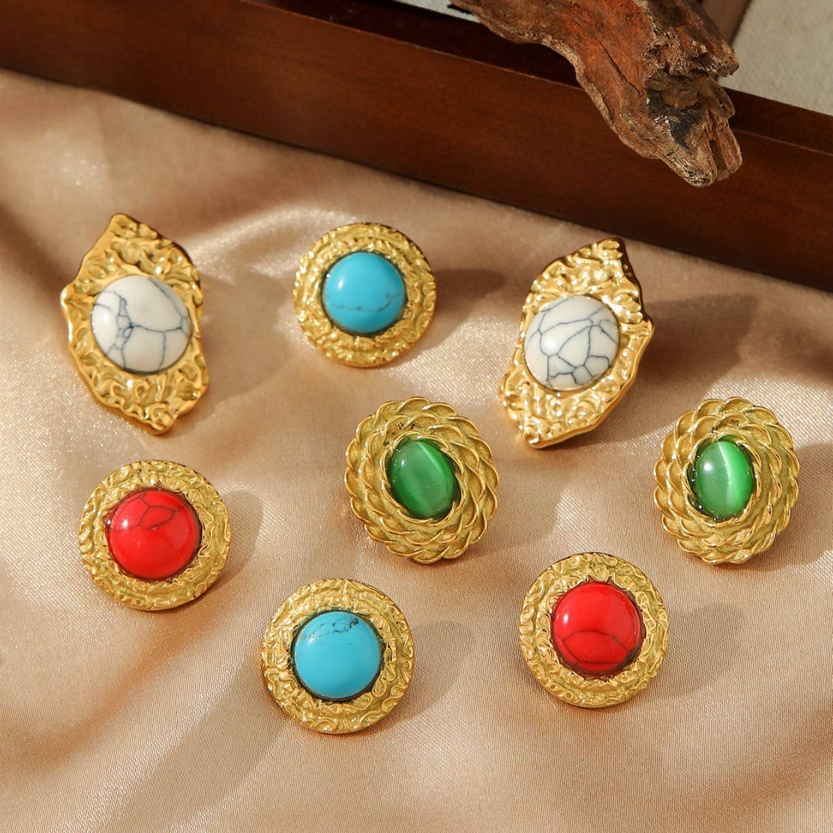 EARRINGS VINTAGE TURQUOISE OVAL STUD EARRINGS