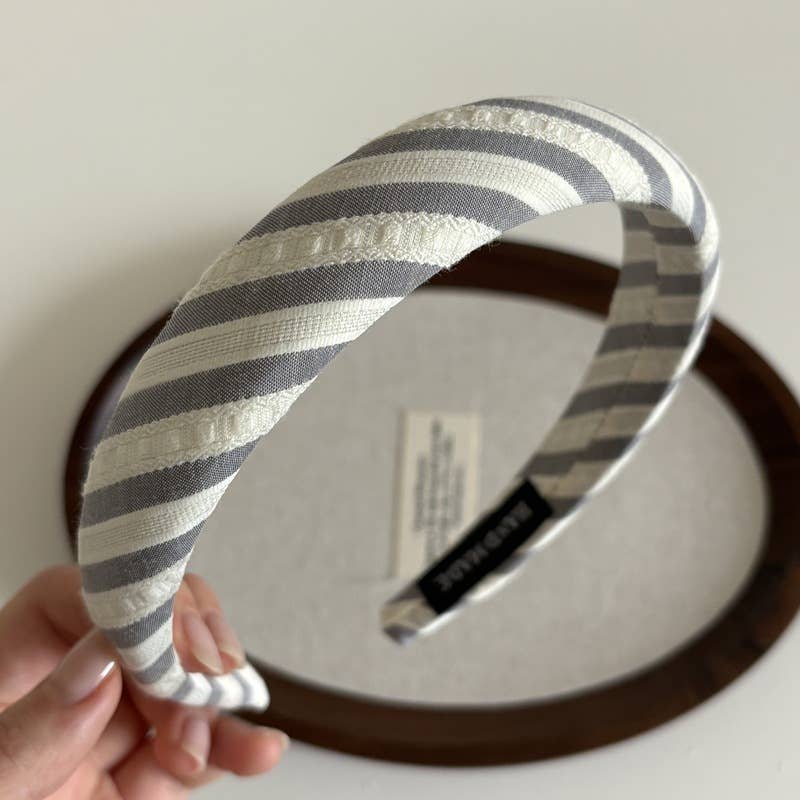 Fresh blue striped sponge hair band