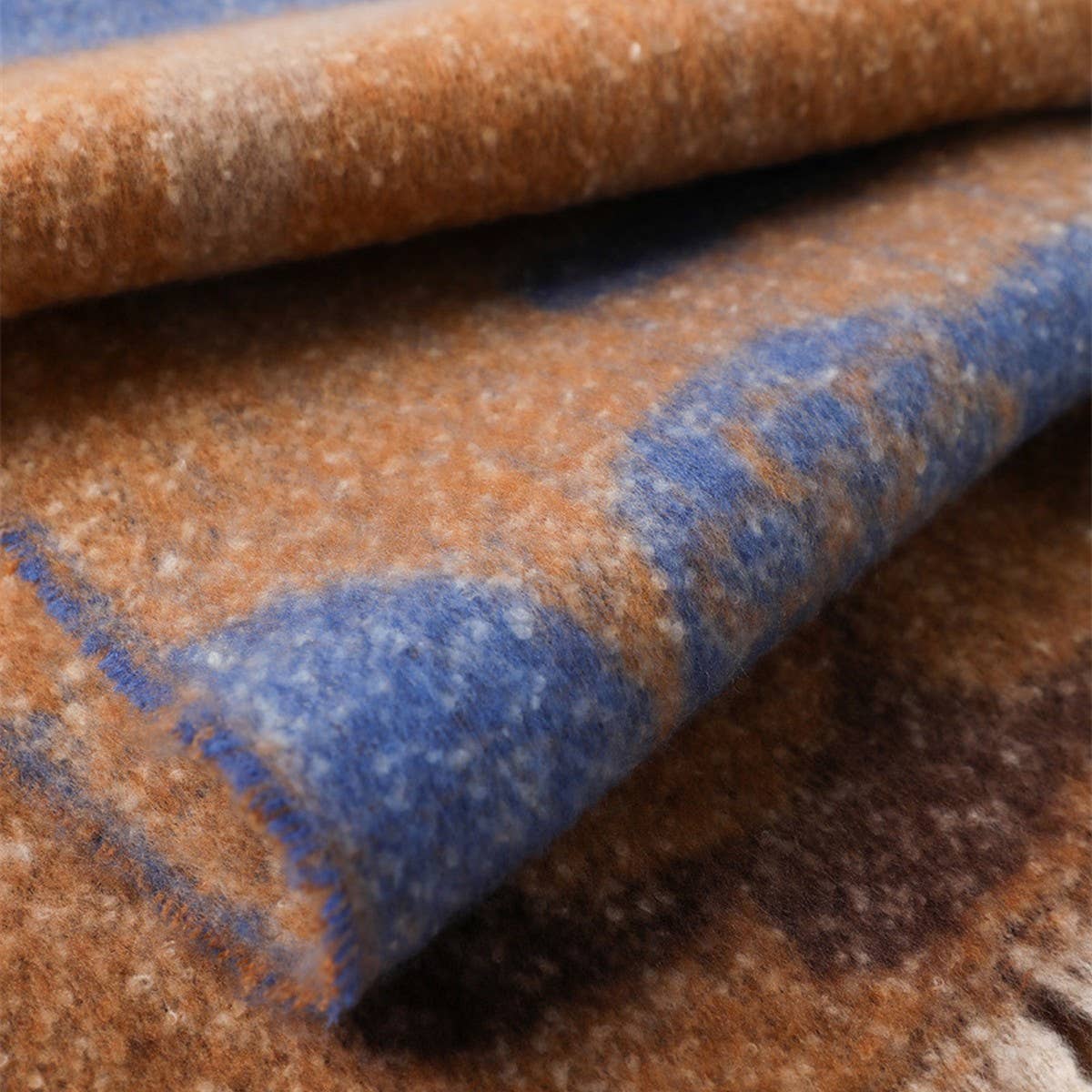 Vintage-Inspired Floral Wrap Scarf with Fringe