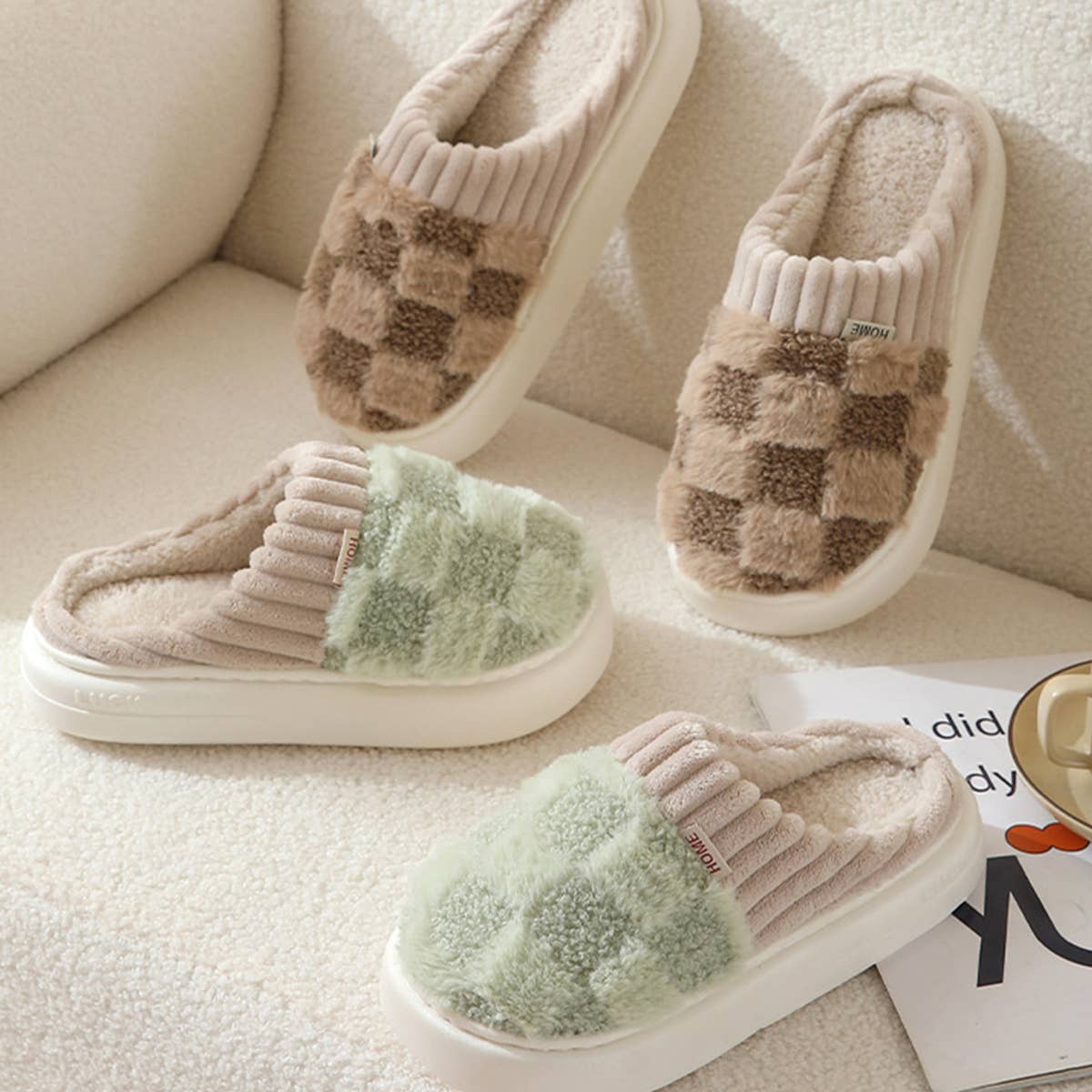 Checkered Fuzzy Warm Slippers ??Cozy & Stylish_CWSHS0270