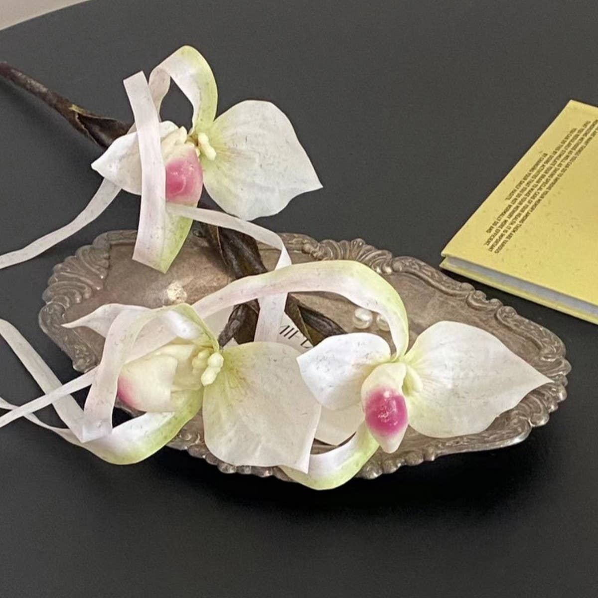 Artificial 3-Head Leafless Slipper Orchid Stem_CWMM6519