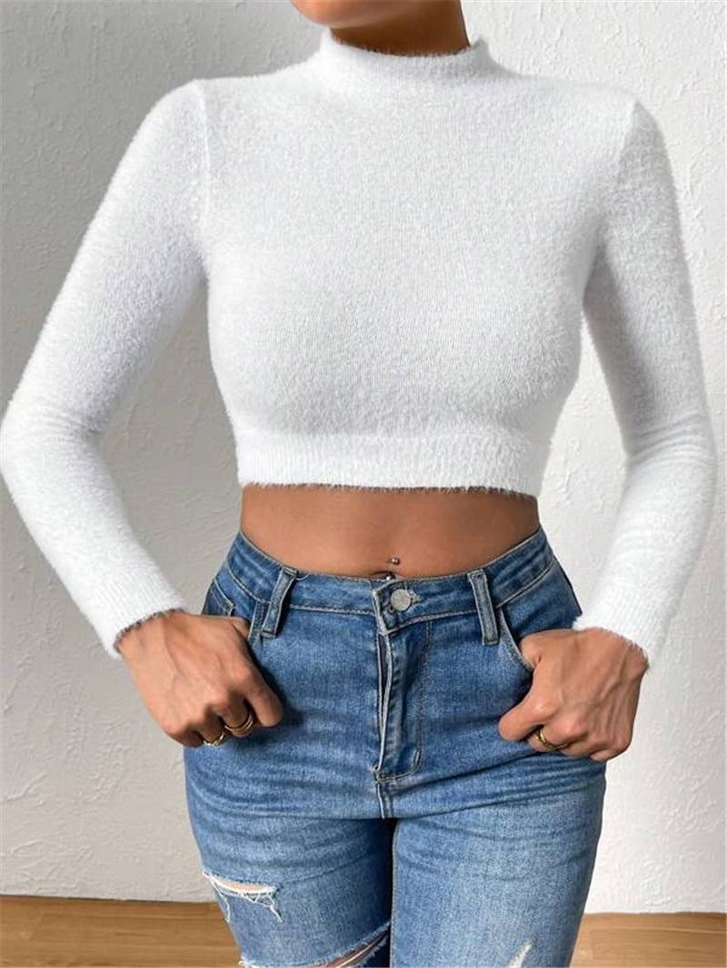 Semi-high-neck high-waisted short sweater