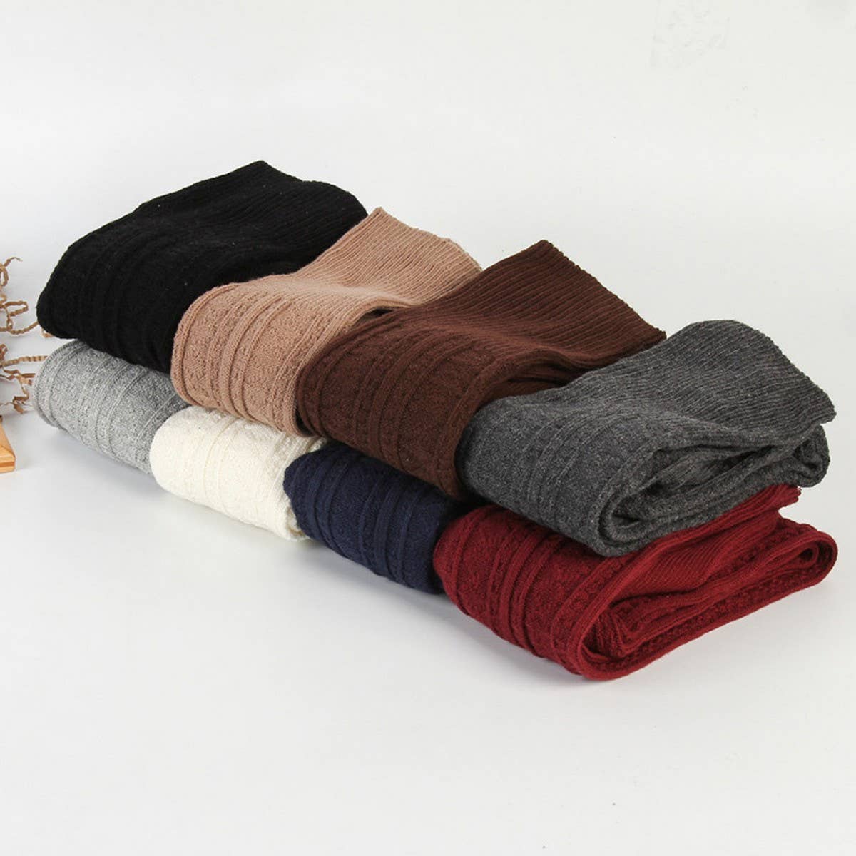 AUTUMN AND WINTER LONG OVER-THE-KNEE SOCKS_CWMS0846