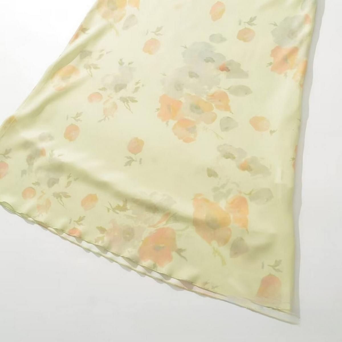 Elegant V-Neck Ruffle Sleeve Dress - French Style