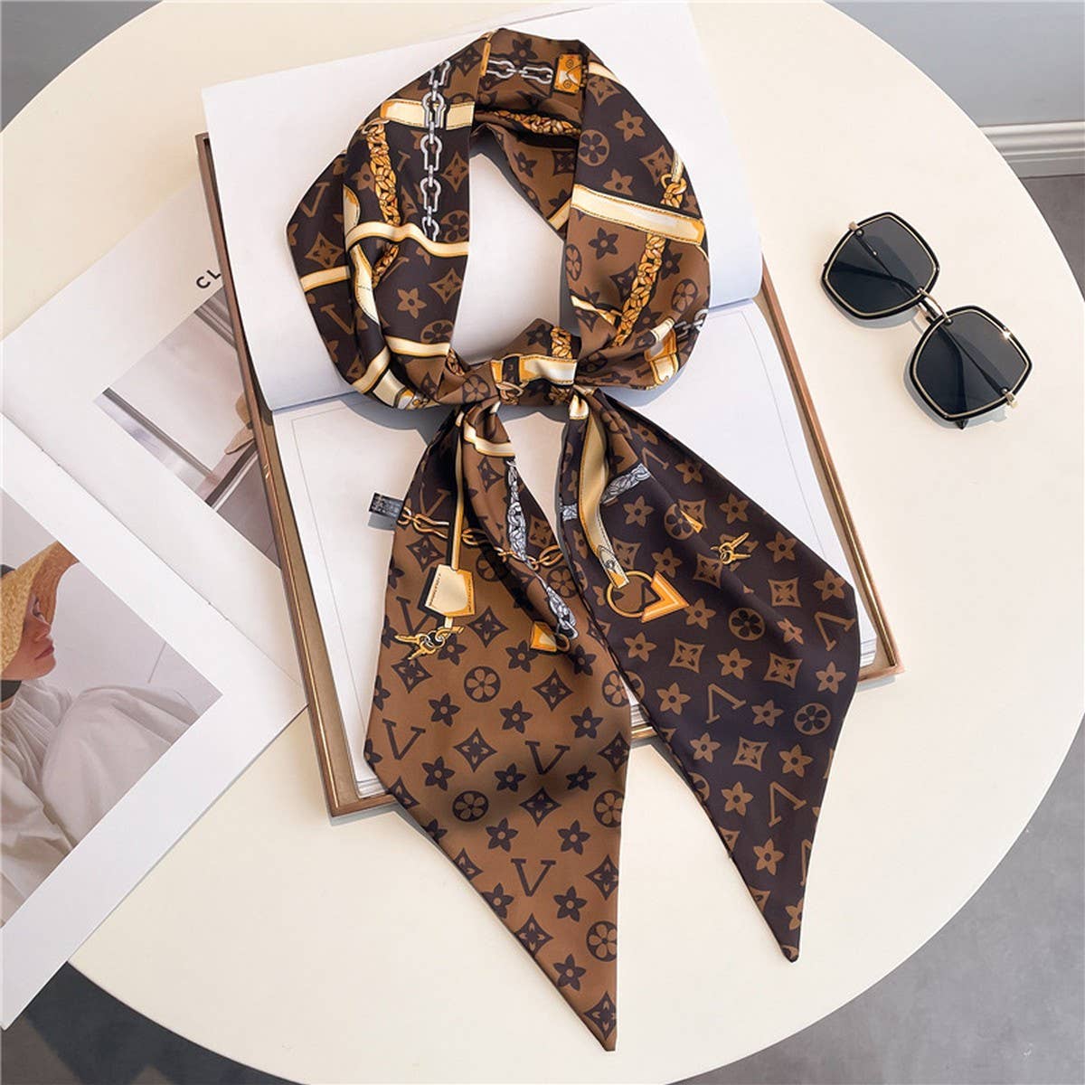 LETTER PRINT DOUBLE LAYER  HEAD SCARF