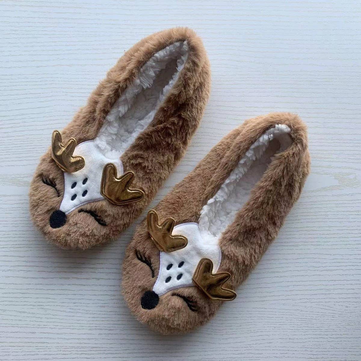 CUTE SOFT-SOLED PLUSH HOUSE SHOES FLOOR SHOES