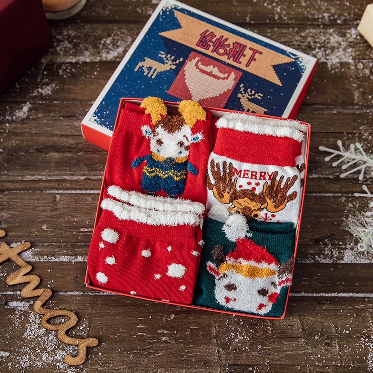 WARM CARTOON ANIMAL CHRISTMAS SOCKS