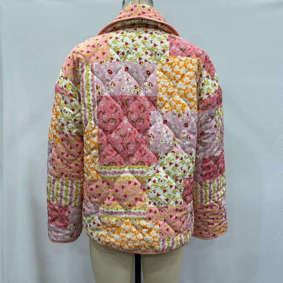 COLORBLOCK PRINT LAPEL QUILTED JACKET