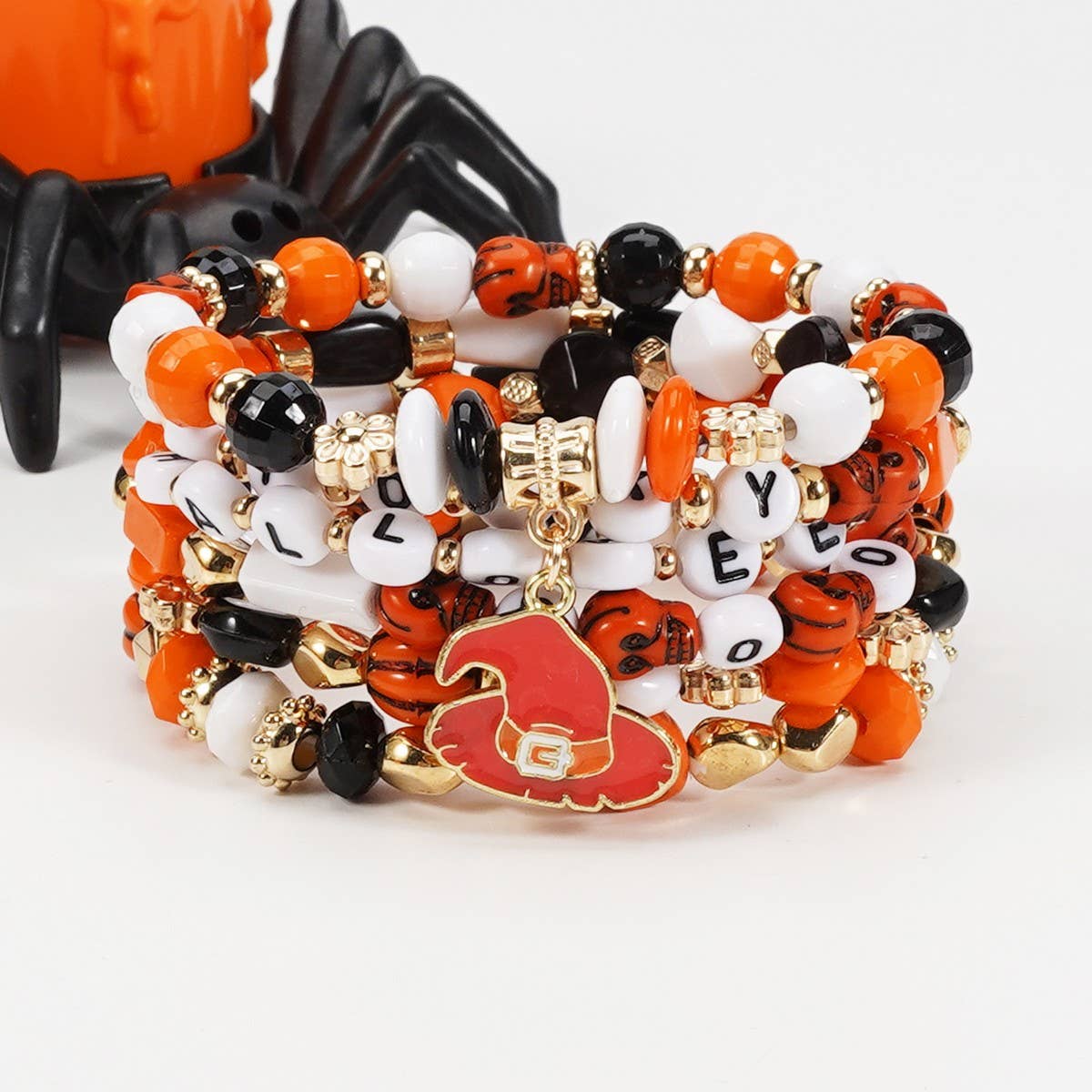 CWMM10458_HALLOWEEN CRYSTAL CLAY BEADED CHARM BRACELET