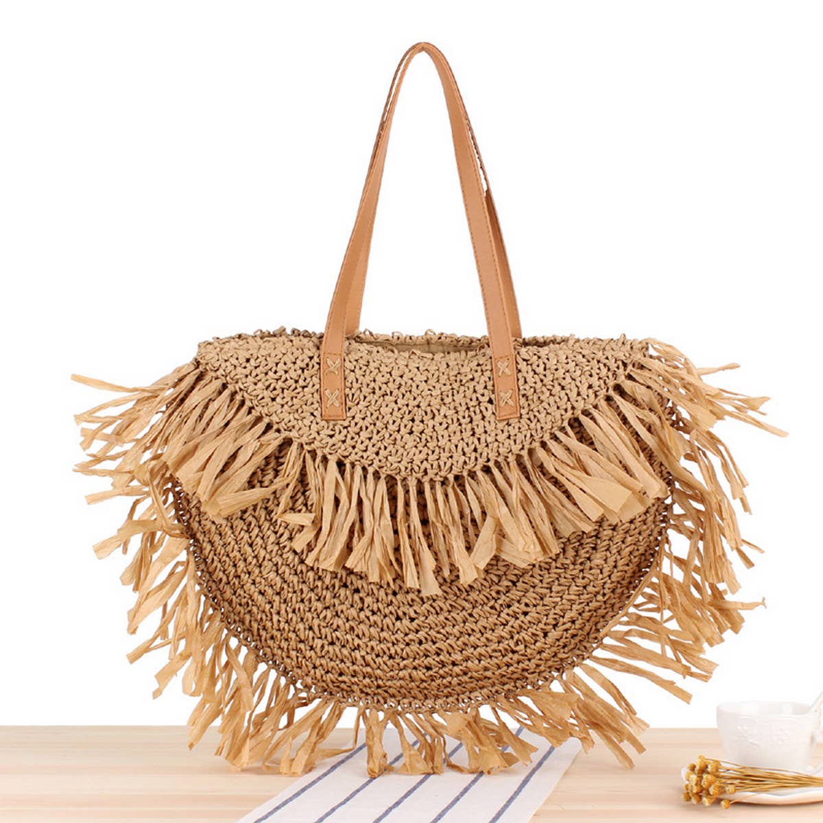 SEMICIRCLE TASSEL ONE-SHOULDER BEACH STRAW BAG_CWAB2021