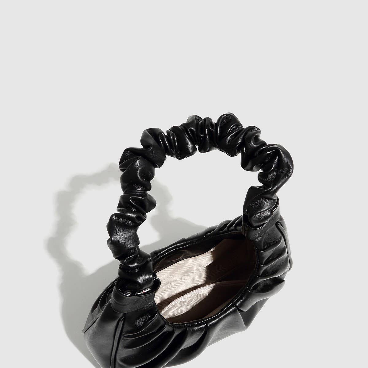 Elegant Ruched Cloud Shoulder Bag for Women_CWAB5702