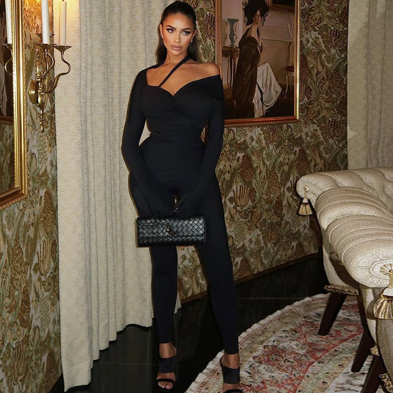 SLIM-FIT ROMPER WITH SHOULDER AND ANTICLINE STRAP