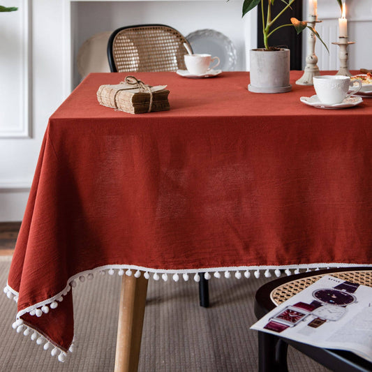 TASSEL DETAILED COZY TABLECLOTH