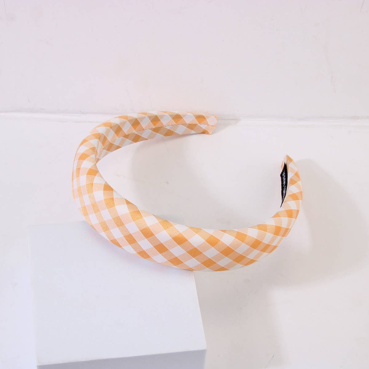 WOMEN FASHION PLAID WIDE-BRIMMED HEADBAND_CWAHA0476