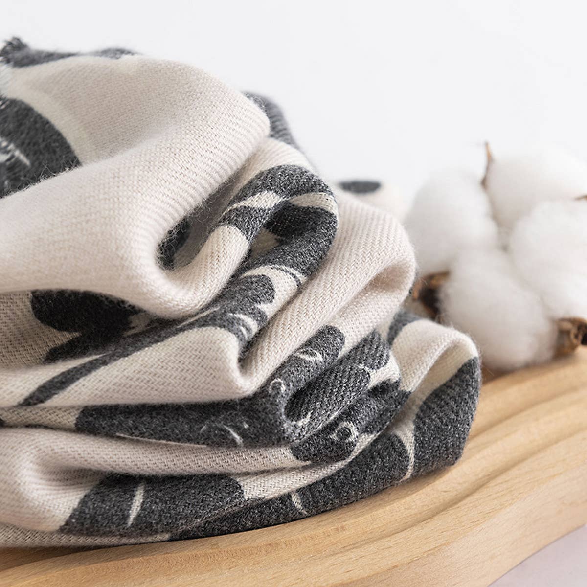 Street Style Faux Cashmere Scarf - Winter Chic_CWASC0463