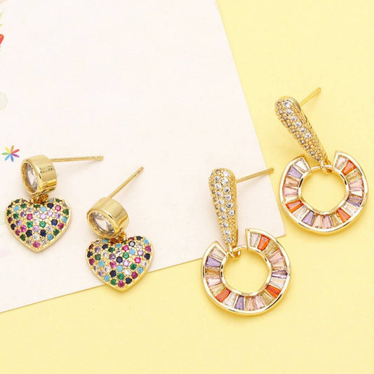COLORED ZIRCON HEART RETRO ROUND EARRINGS