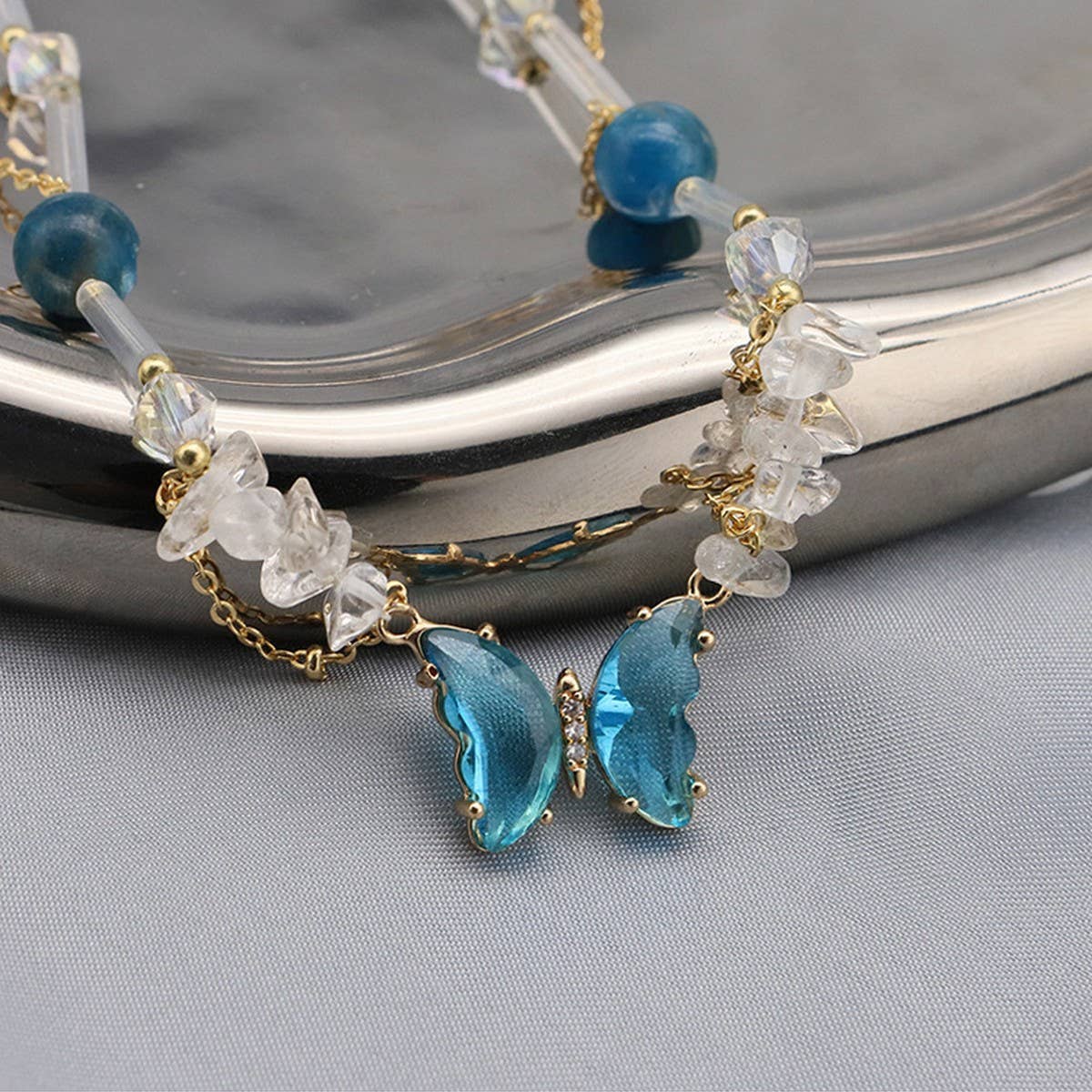 HIGH-END BUTTERFLY TEMPERAMENT PEARL NECKLACE